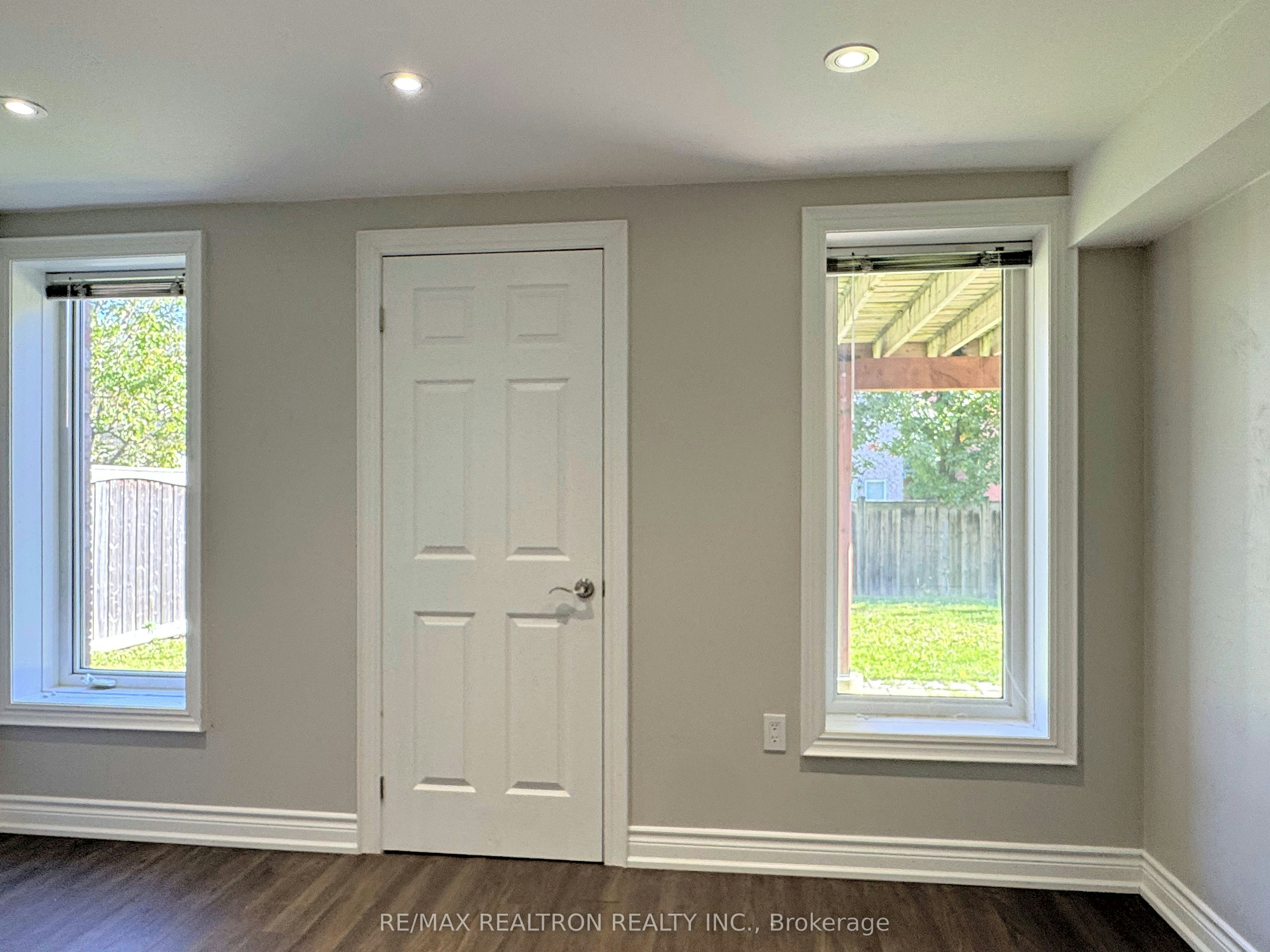 Bsmt-219 Bilbrough Street, Aurora, ON, L4G 7X1 - 11