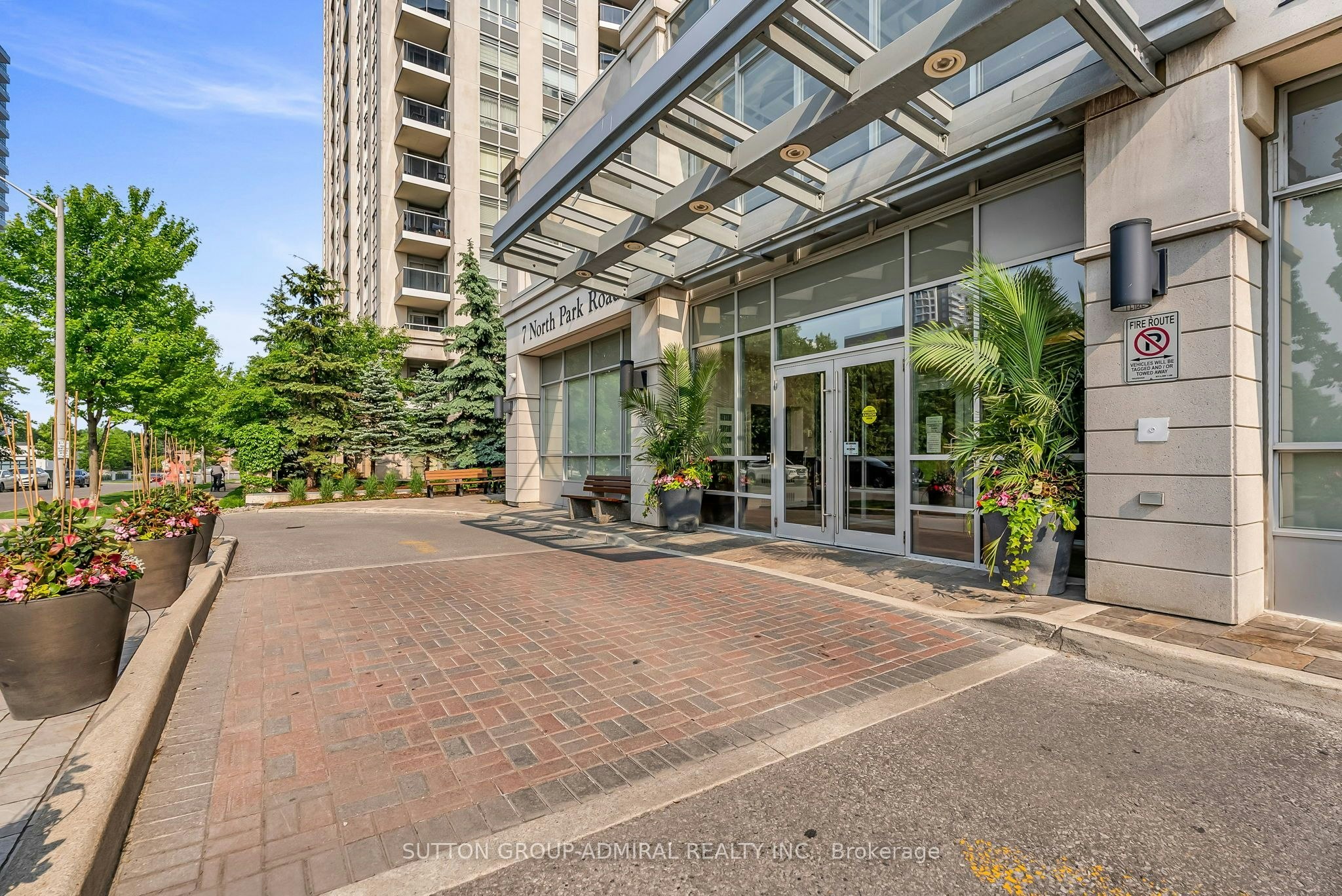 806-7 North Park Road, Vaughan, ON, L4J 0C9 - 22