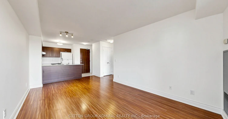 806-7 North Park Road, Vaughan, ON, L4J 0C9 - 8