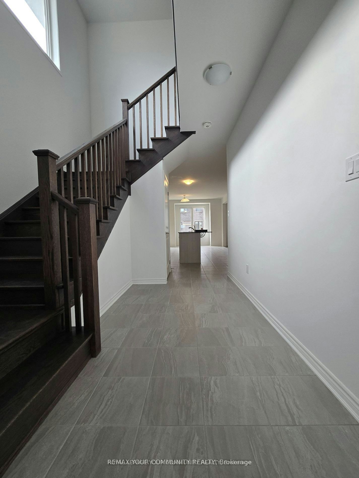 690 Mika Street, Innisfil, ON, L9S 0R7 - 3
