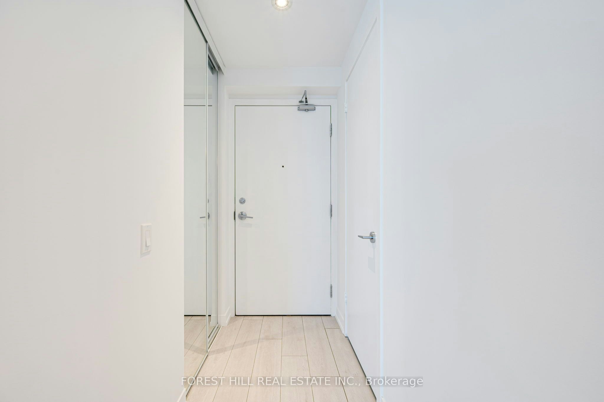 1506-5 Buttermill Avenue, Vaughan, ON, L4K 0J5 - 2