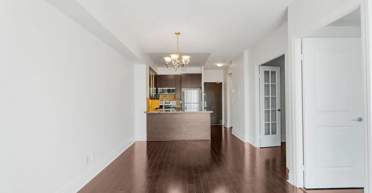 408-39 Upper Duke Crescent, Markham, ON, L6G 0B8 - 14