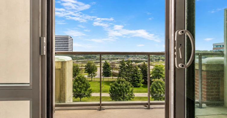 408-39 Upper Duke Crescent, Markham, ON, L6G 0B8 - 19