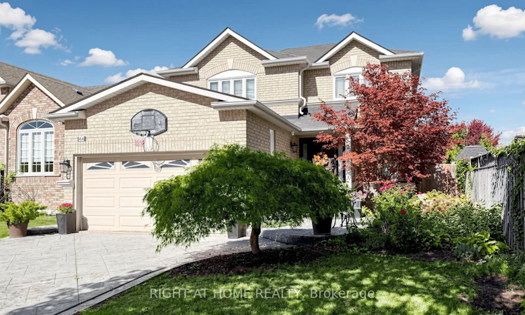 44 Robertson Close