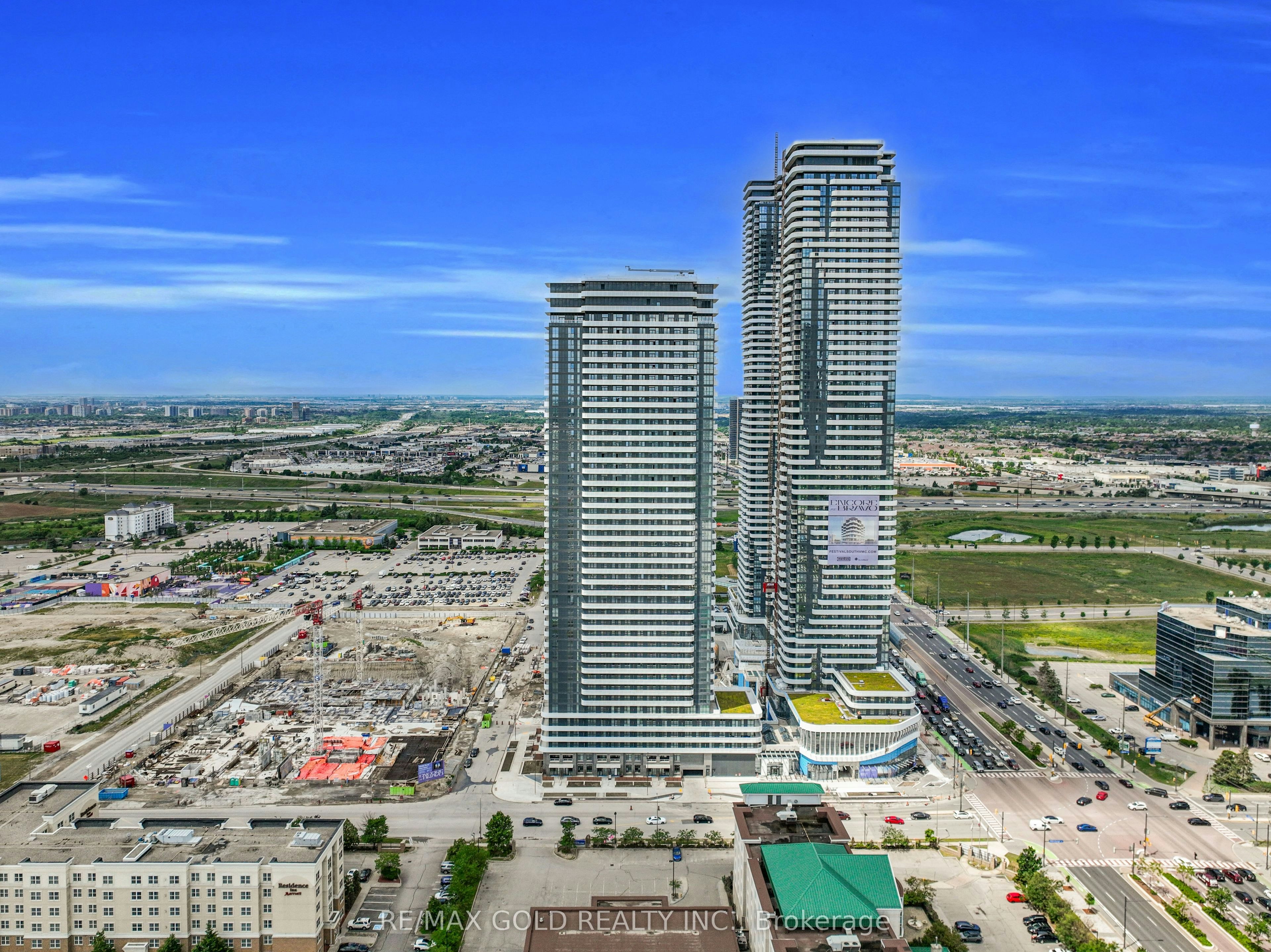 608-28 Interchange Way, Vaughan, ON, L4K 0P8 - 4