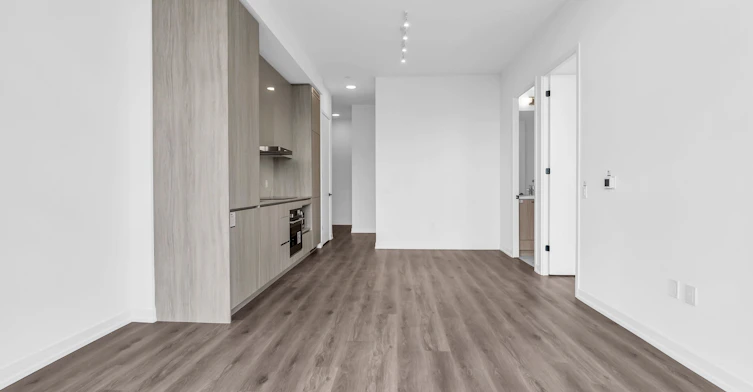 608-28 Interchange Way, Vaughan, ON, L4K 0P8 - 29