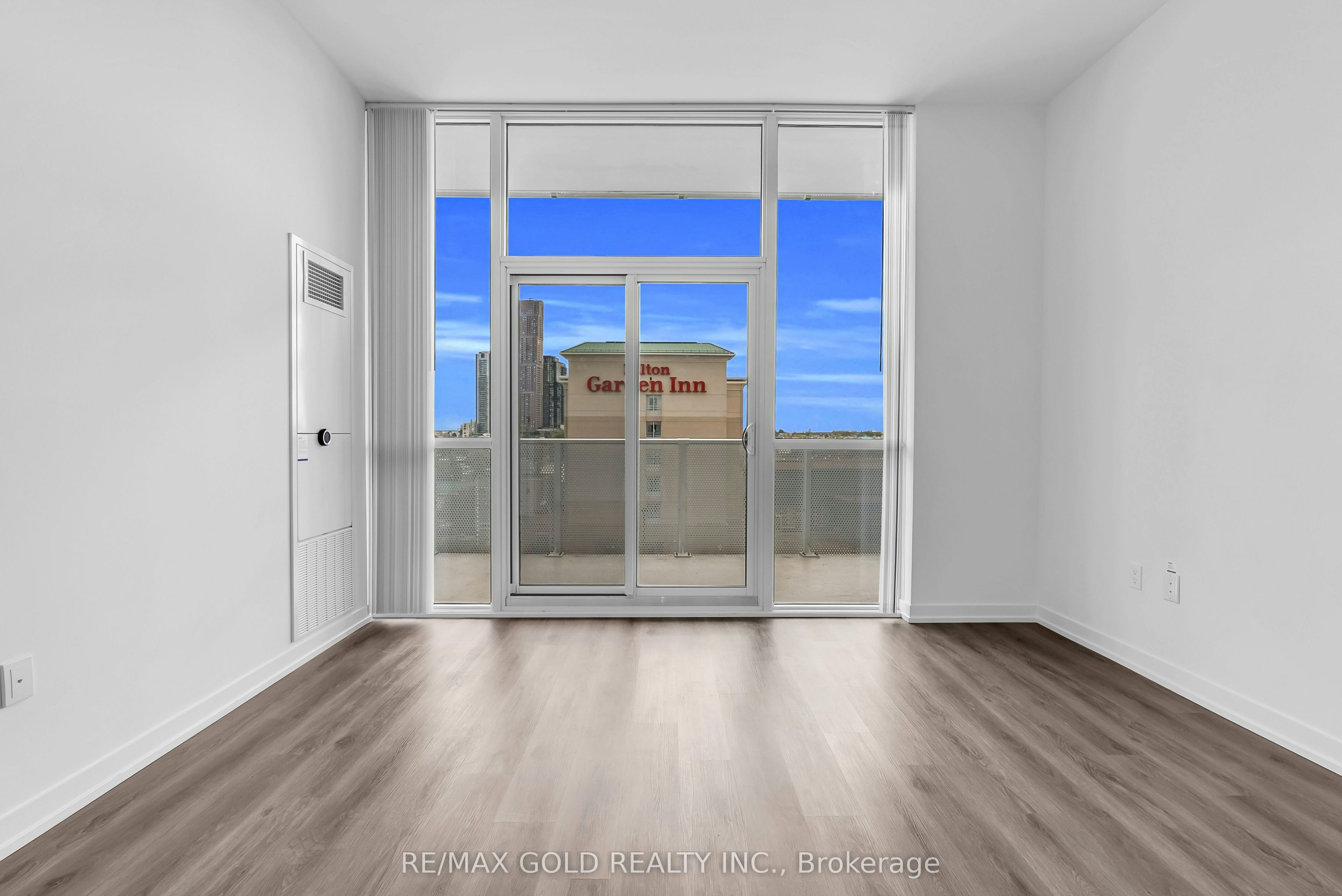 608-28 Interchange Way, Vaughan, ON, L4K 0P8 - 27
