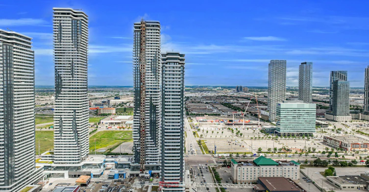 608-28 Interchange Way, Vaughan, ON, L4K 0P8 - 6