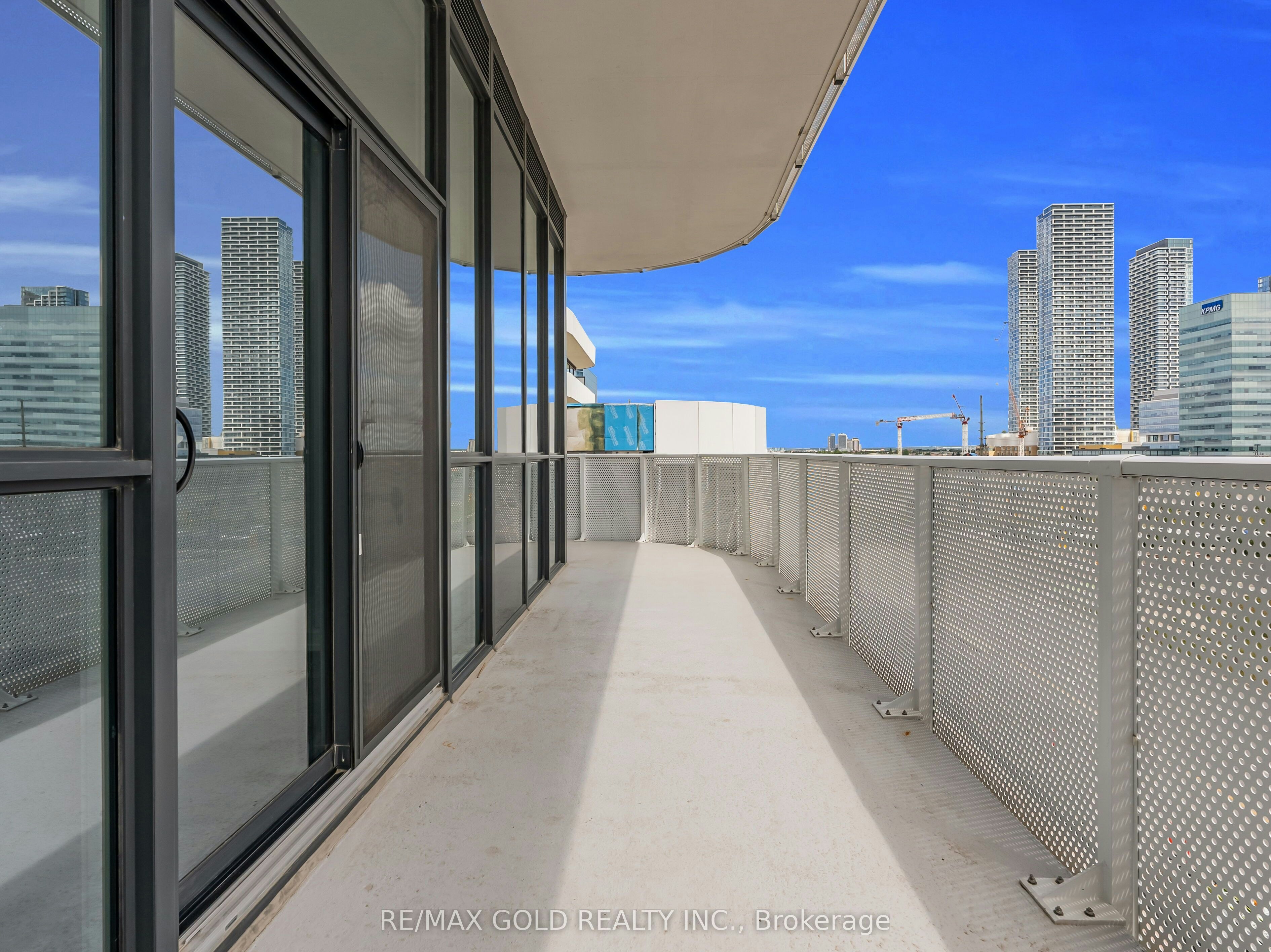 608-28 Interchange Way, Vaughan, ON, L4K 0P8 - 36