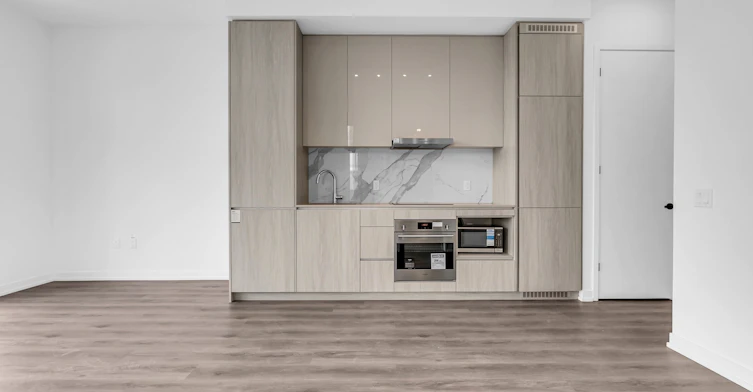 608-28 Interchange Way, Vaughan, ON, L4K 0P8 - 21