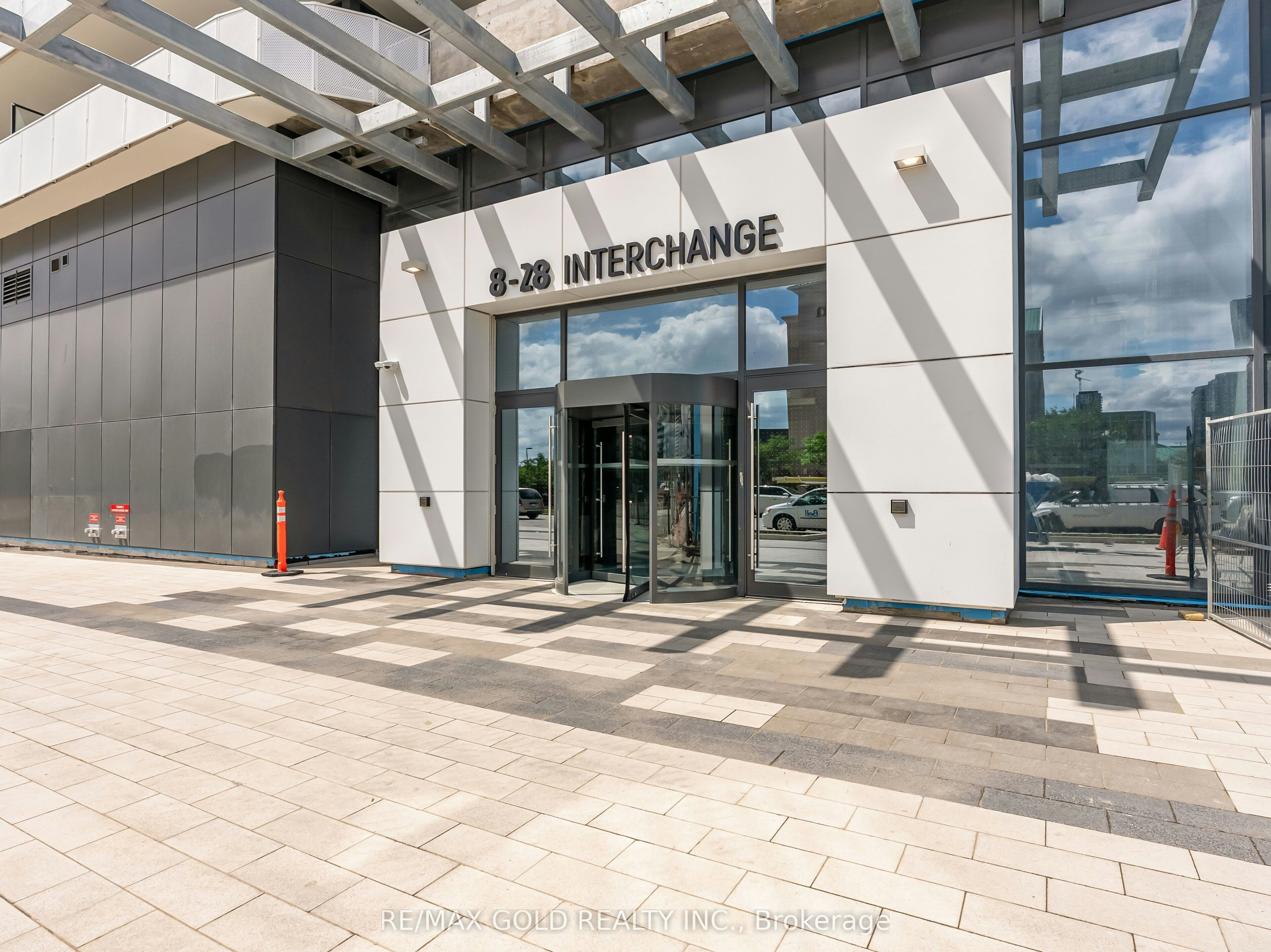 608-28 Interchange Way, Vaughan, ON, L4K 0P8 - 11