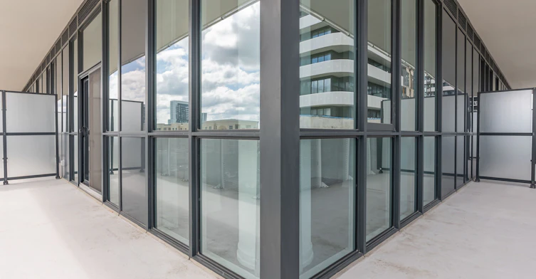 608-28 Interchange Way, Vaughan, ON, L4K 0P8 - 37