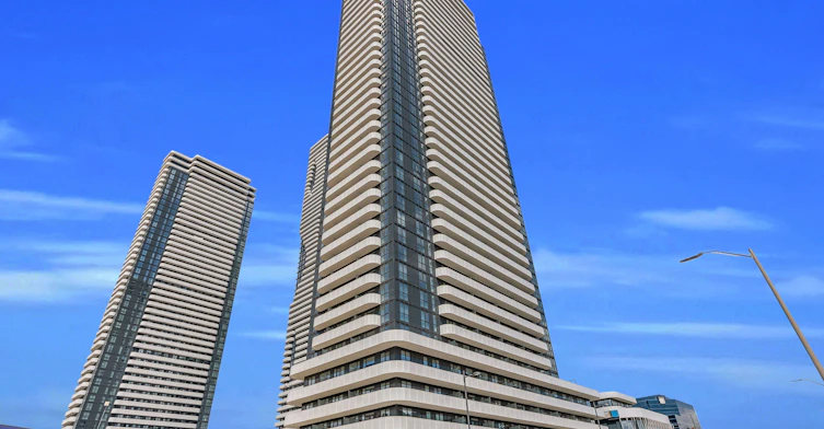 608-28 Interchange Way, Vaughan, ON, L4K 0P8 - 8