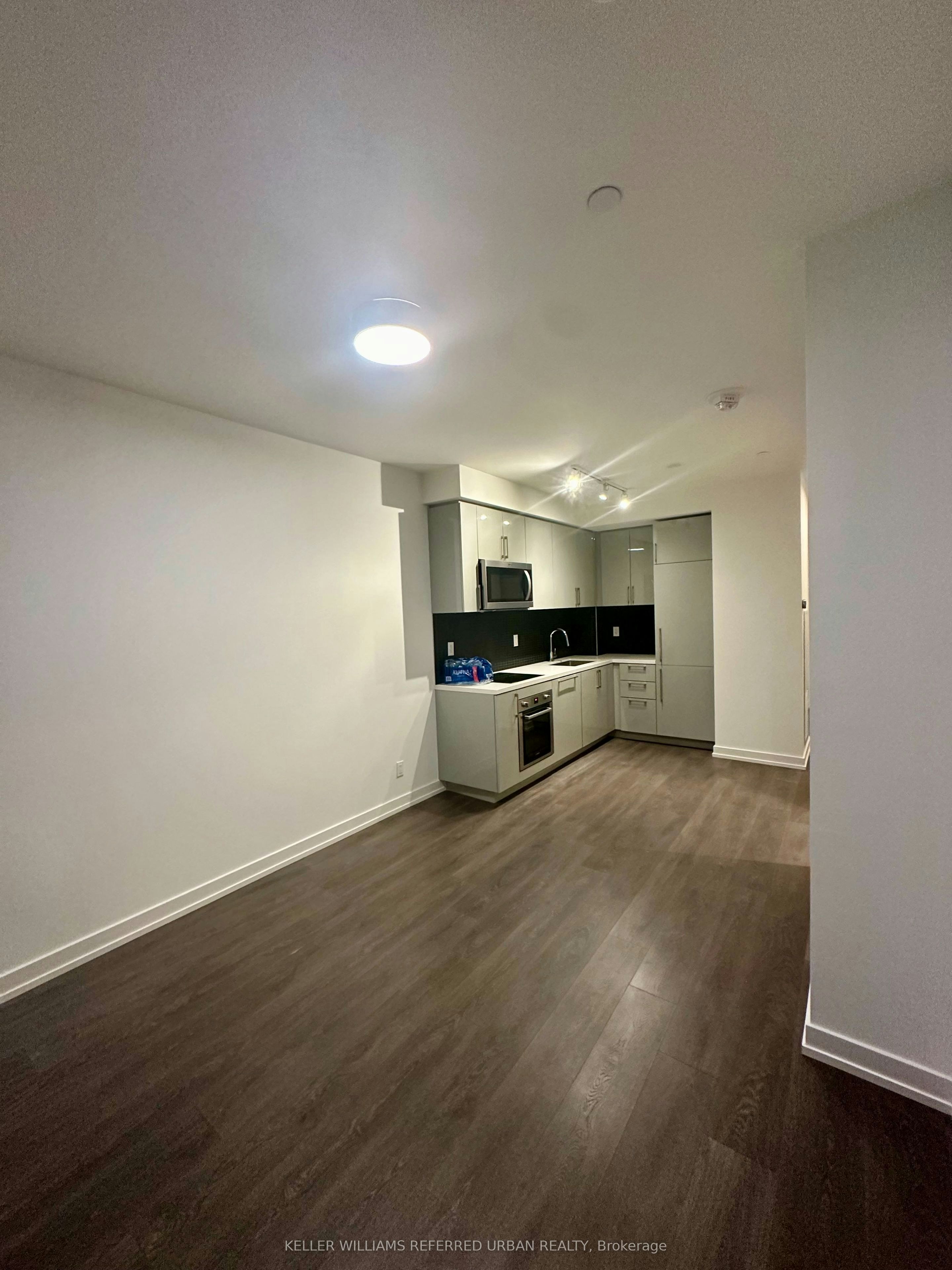 1215-1 Grandview Avenue, Markham, ON, L3T 0G7 - 2