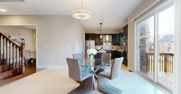 61 Match Point Court, Aurora, ON, L4G 3J1 - 12