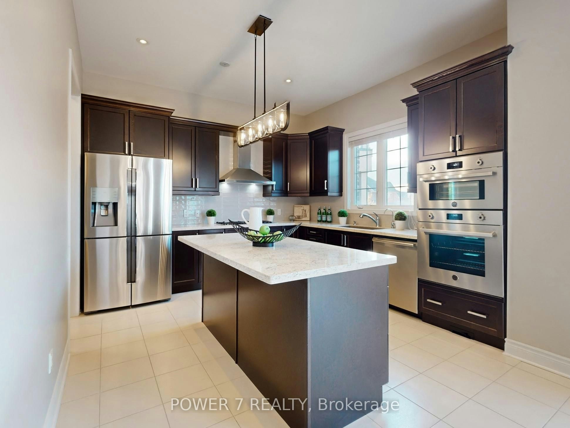 61 Match Point Court, Aurora, ON, L4G 3J1 - 16