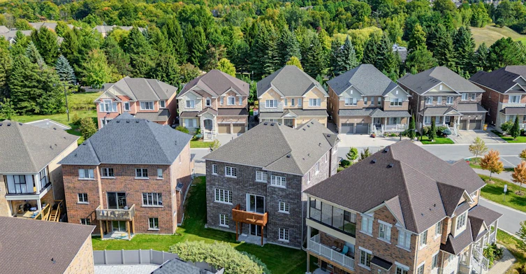 61 Match Point Court, Aurora, ON, L4G 3J1 - 47