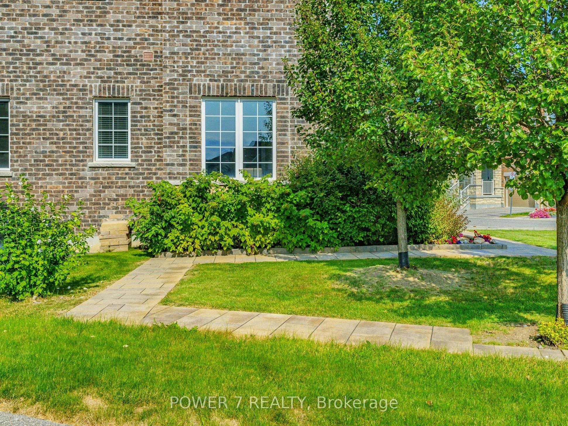 61 Match Point Court, Aurora, ON, L4G 3J1 - 42