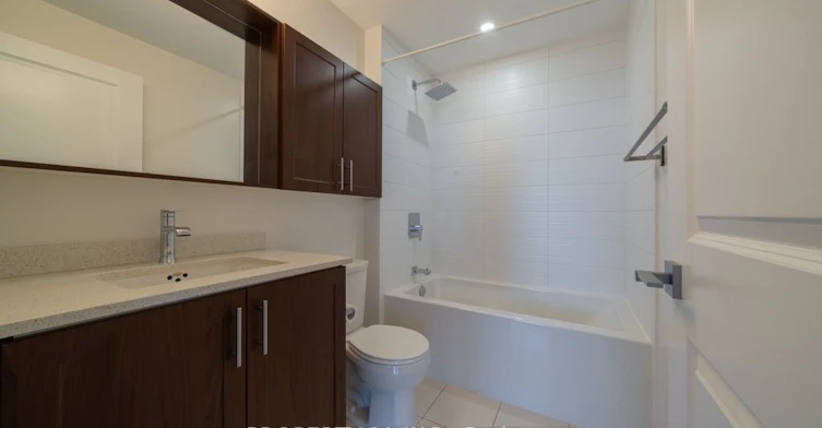 2201-3700 Highway 7 N/A, Vaughan, ON, L4L 0G8 - 9