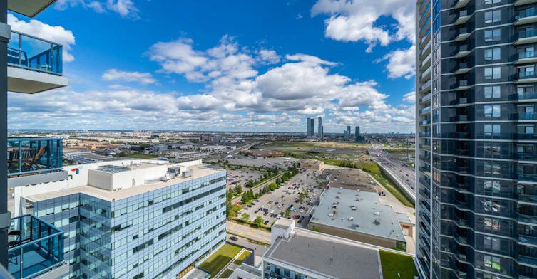 2201-3700 Highway 7 N/A, Vaughan, ON, L4L 0G8 - 16