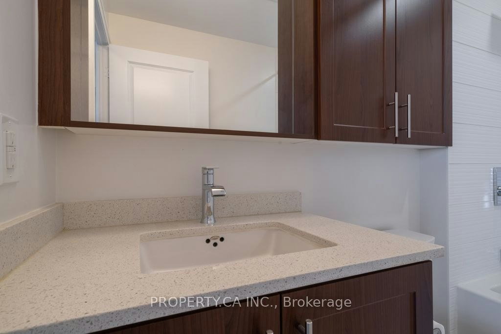 2201-3700 Highway 7 N/A, Vaughan, ON, L4L 0G8 - 10