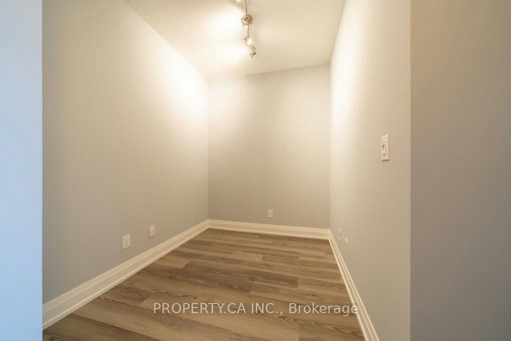 2201-3700 Highway 7 N/A, Vaughan, ON, L4L 0G8 3