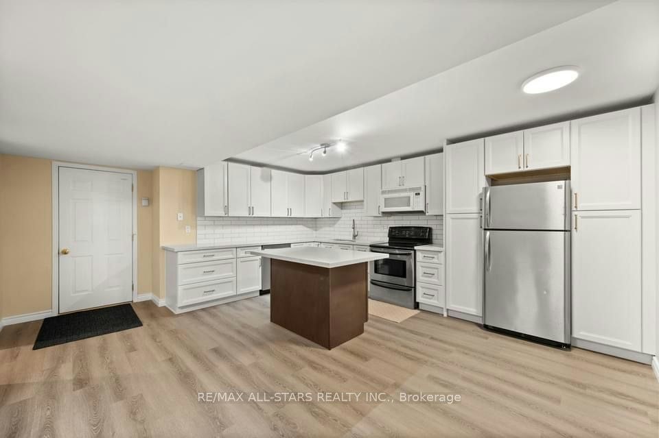Basement-4 Smith Street, Bradford West Gwillimbury, ON, L3Z 3C9 - 2