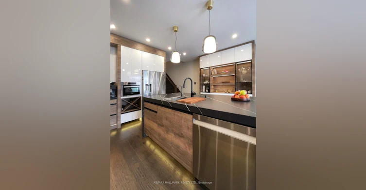 90-1331 Major Mackenzie Drive W, Vaughan, ON, L6A 4W4 - 4