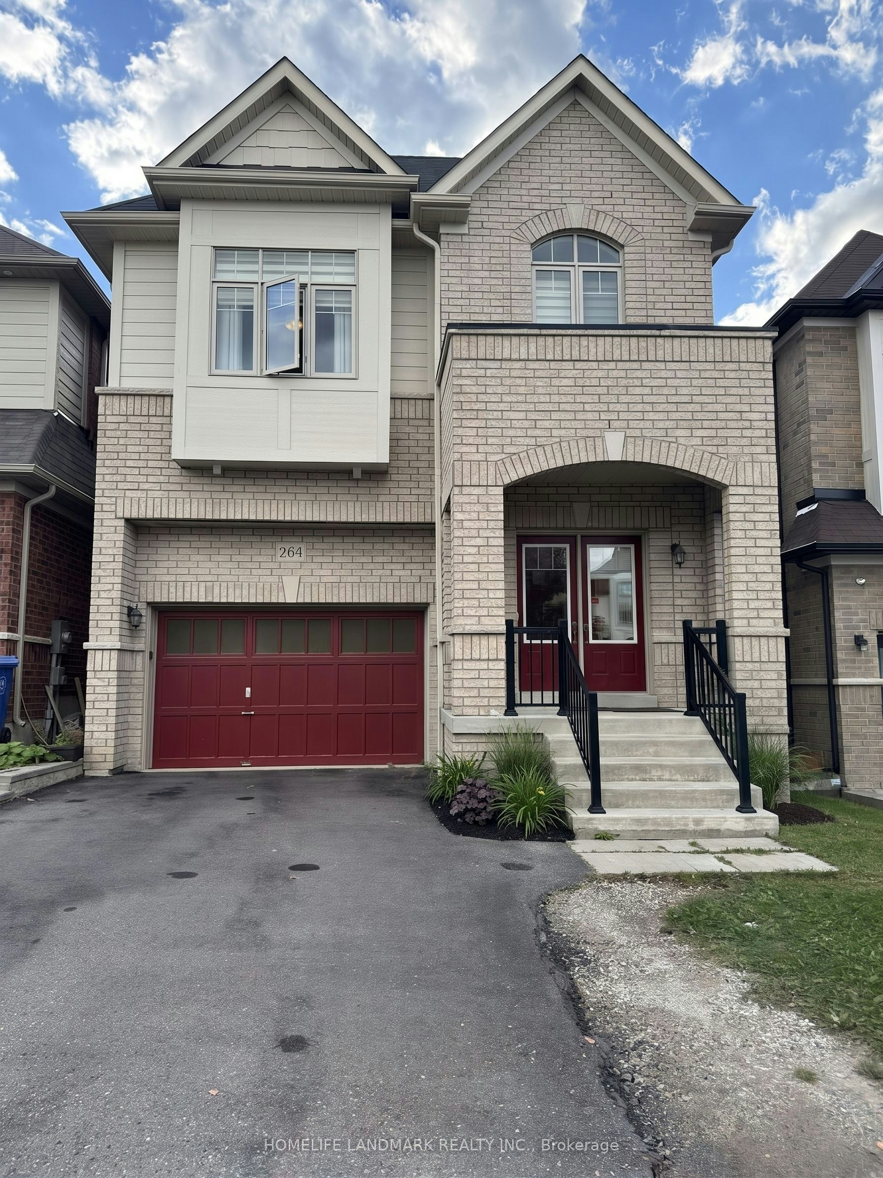 264 Sharon Creek Drive, East Gwillimbury, ON, L9N 0P5