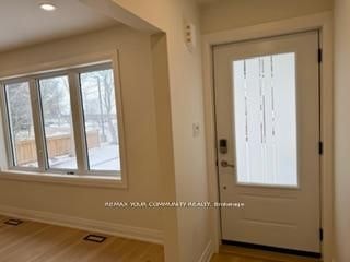 Main-130 Simcoe Road, Bradford West Gwillimbury, ON, L3Z 1Y2 - 4