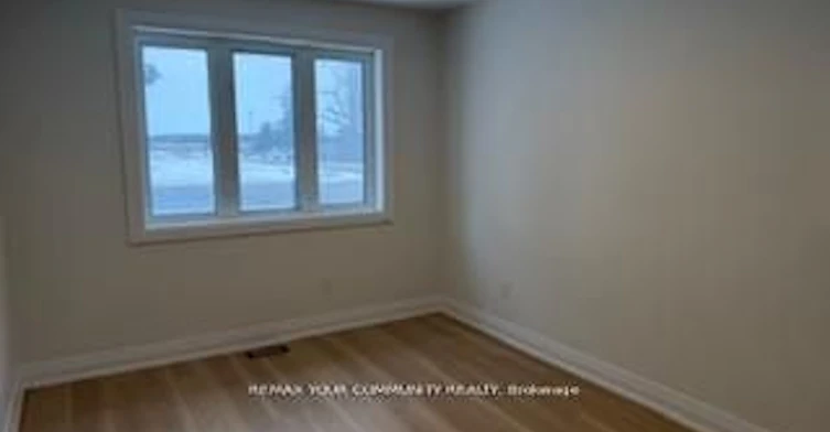 Main-130 Simcoe Road, Bradford West Gwillimbury, ON, L3Z 1Y2 - 14