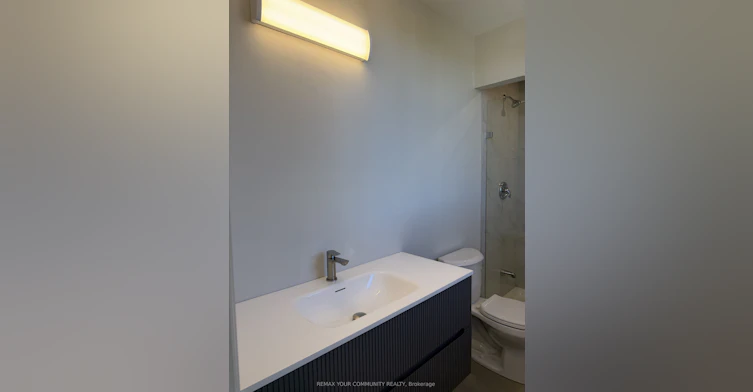 2-25 Oxford Street, Richmond Hill, ON, L4C 4L6 - 25
