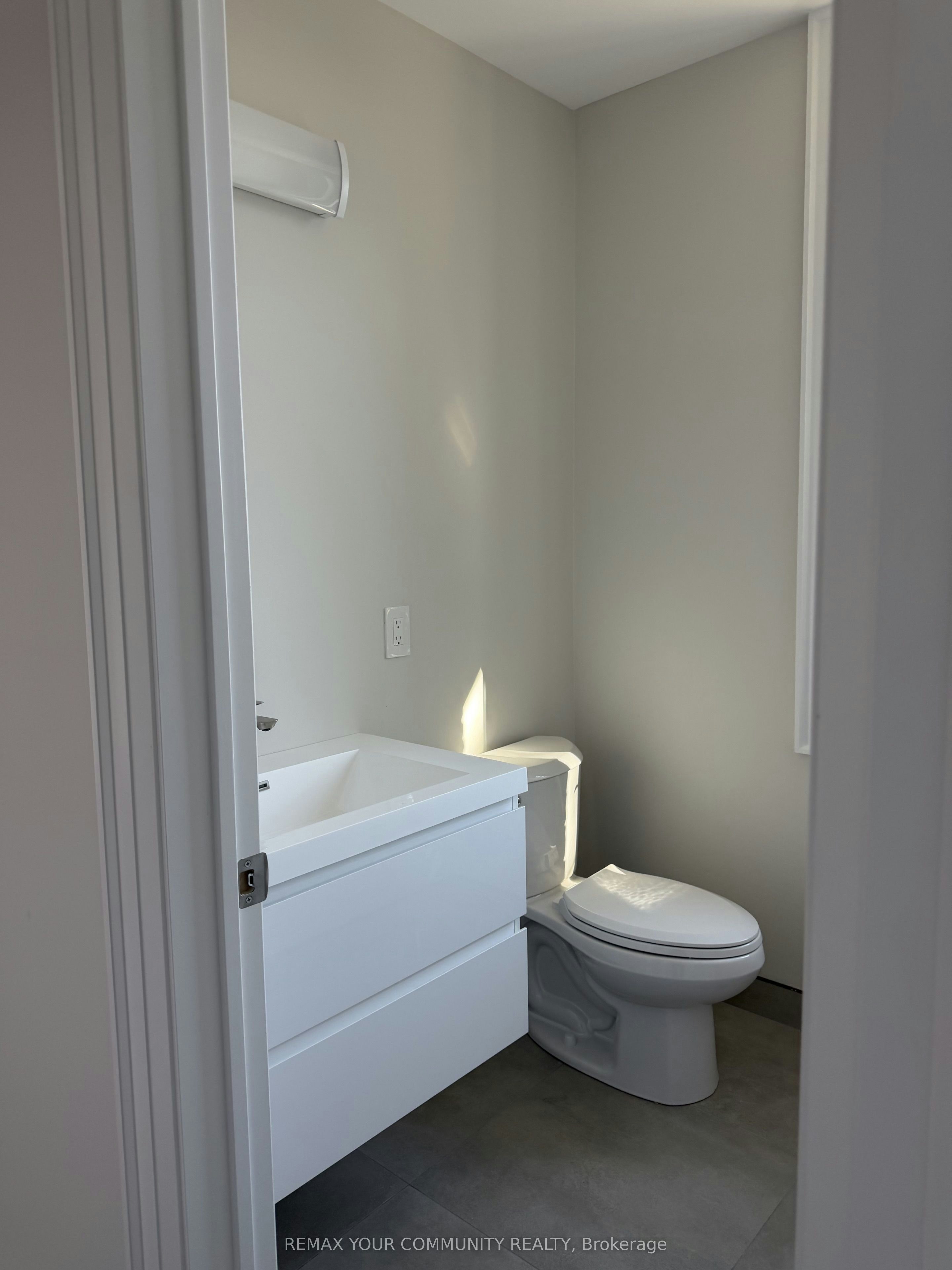 2-25 Oxford Street, Richmond Hill, ON, L4C 4L6 - 13