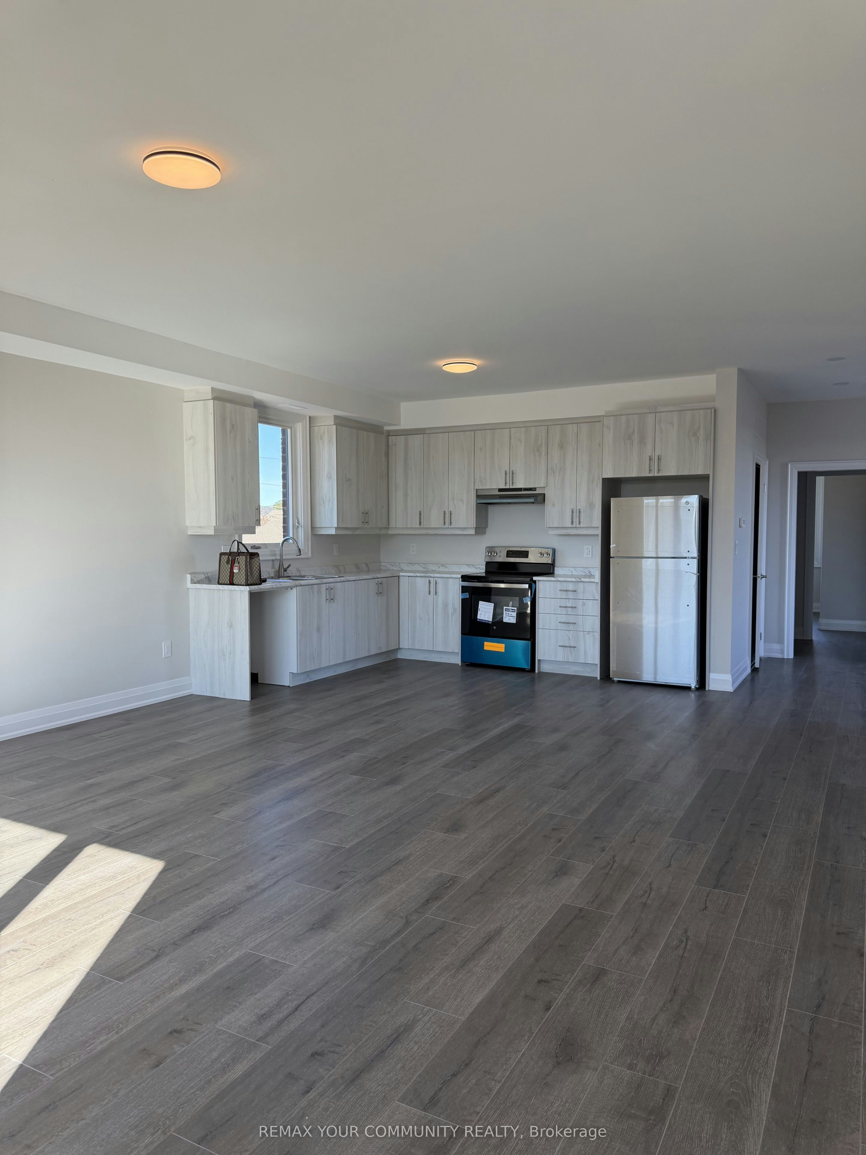 2-25 Oxford Street, Richmond Hill, ON, L4C 4L6 - 5