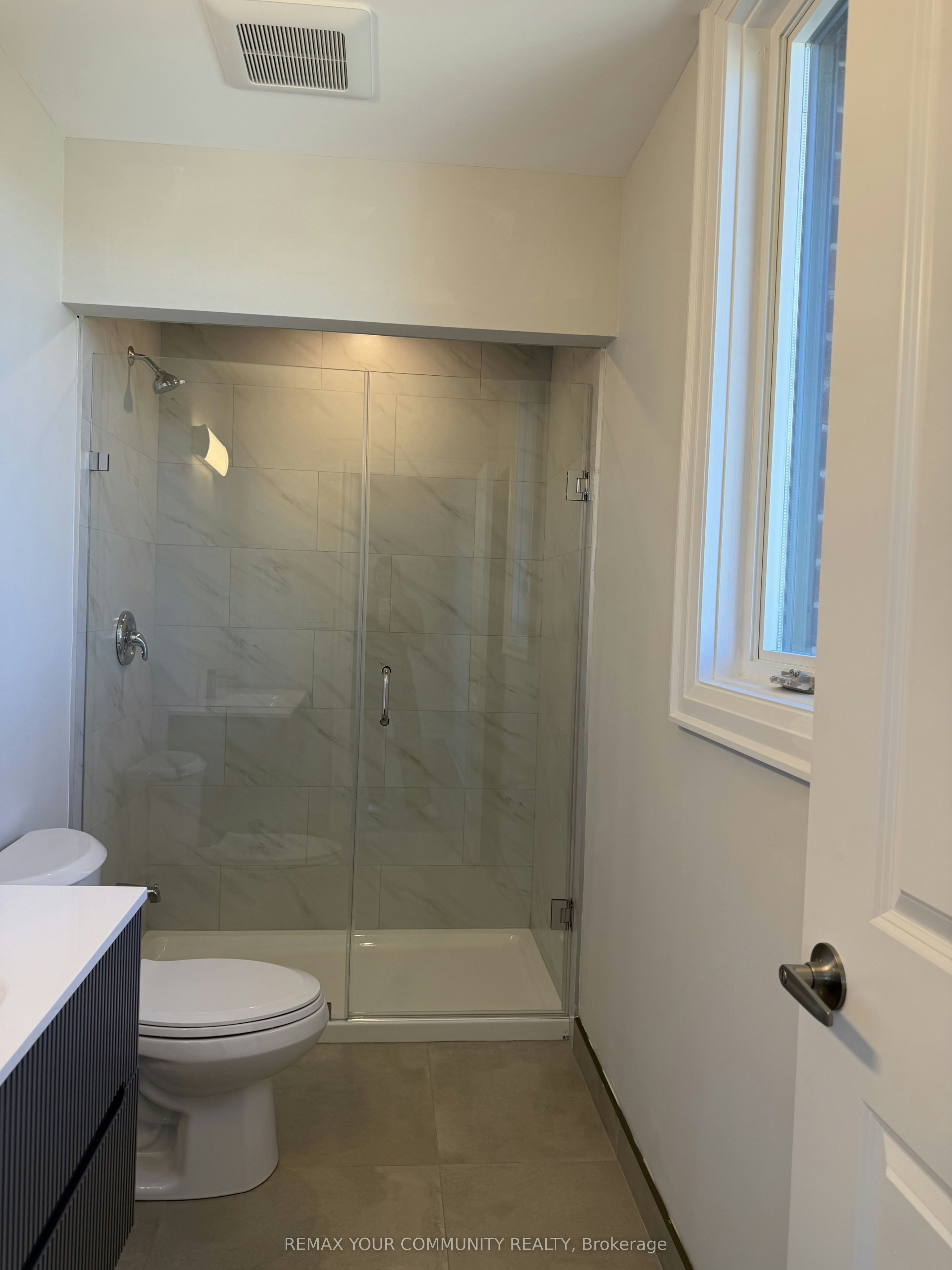 2-25 Oxford Street, Richmond Hill, ON, L4C 4L6 - 28