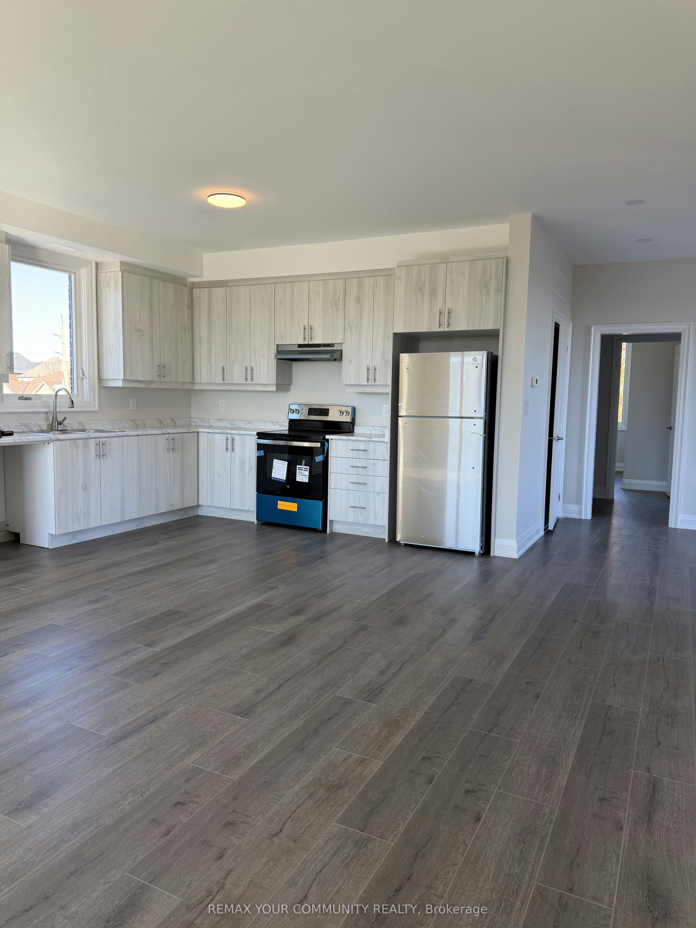 2-25 Oxford Street, Richmond Hill, ON, L4C 4L6 - 4