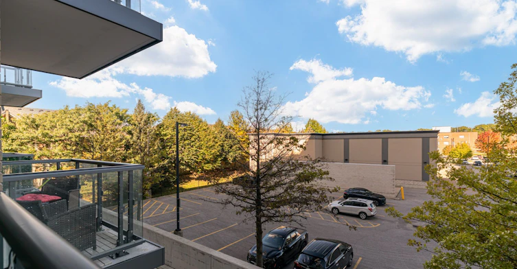 217-8 Beverley Glen Boulevard, Vaughan, ON, L4J 0L5 - 33