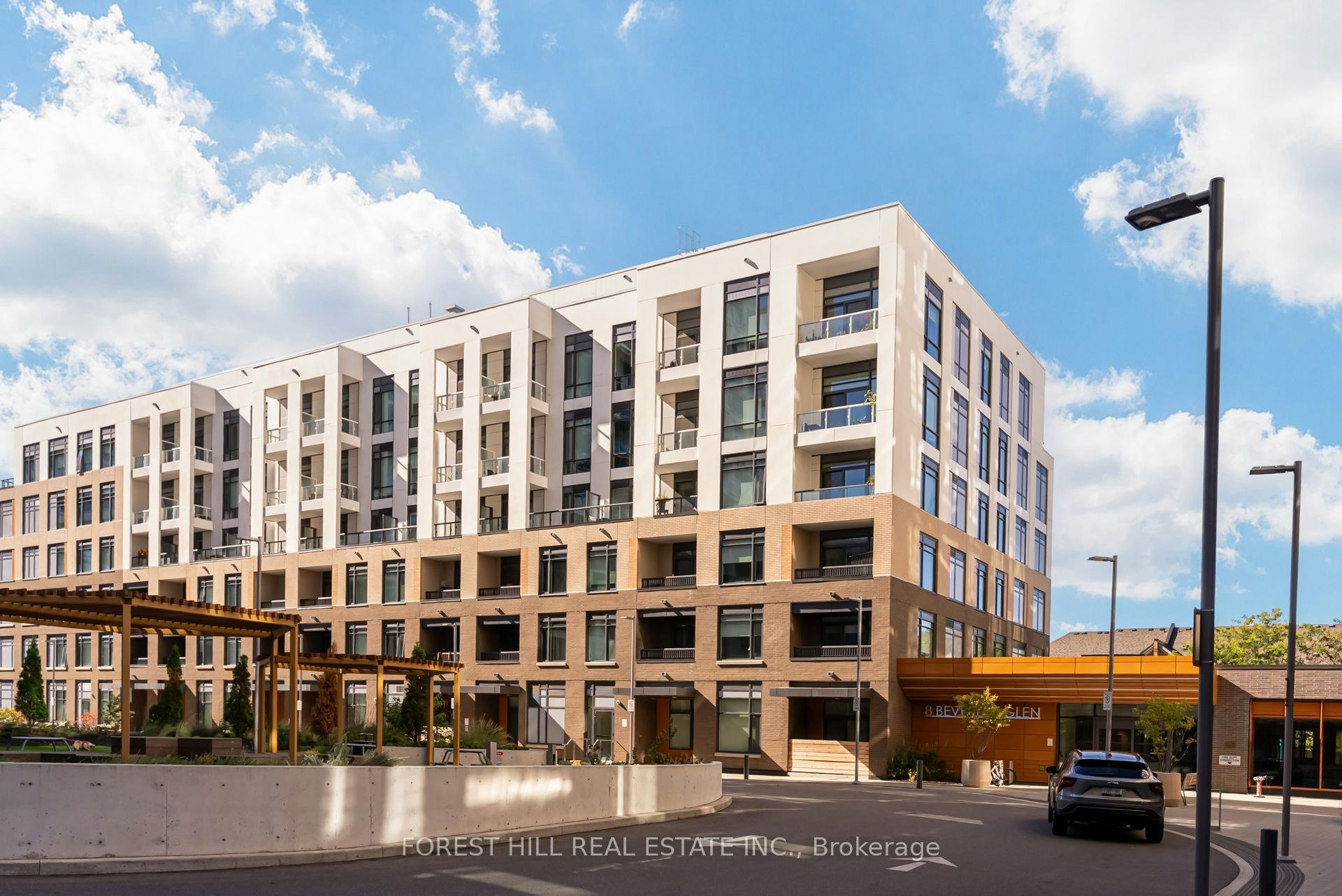 217-8 Beverley Glen Boulevard, Vaughan, ON, L4J 0L5 - 3