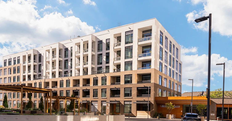 217-8 Beverley Glen Boulevard, Vaughan, ON, L4J 0L5 - 3
