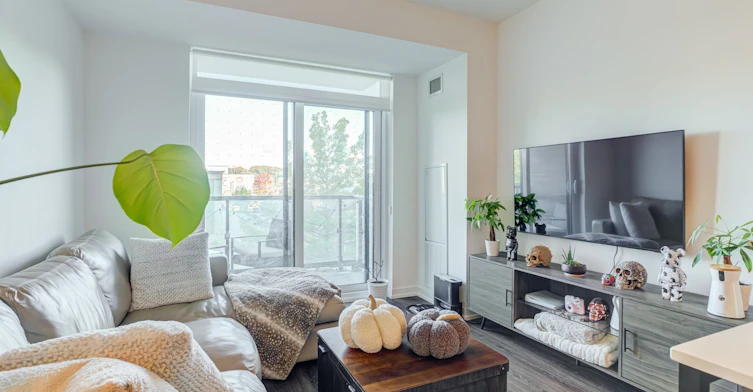 217-8 Beverley Glen Boulevard, Vaughan, ON, L4J 0L5 - 13