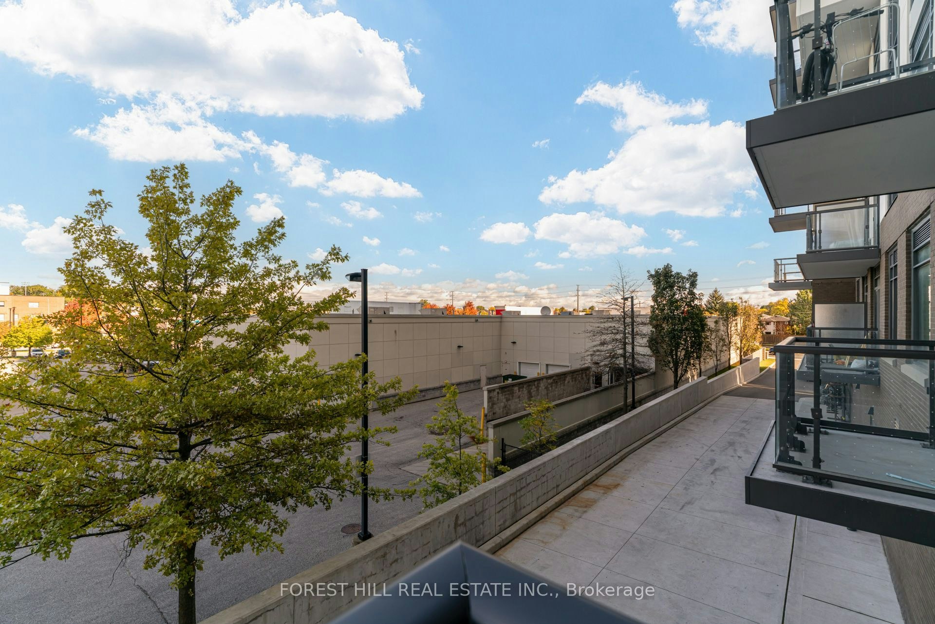 217-8 Beverley Glen Boulevard, Vaughan, ON, L4J 0L5 - 34