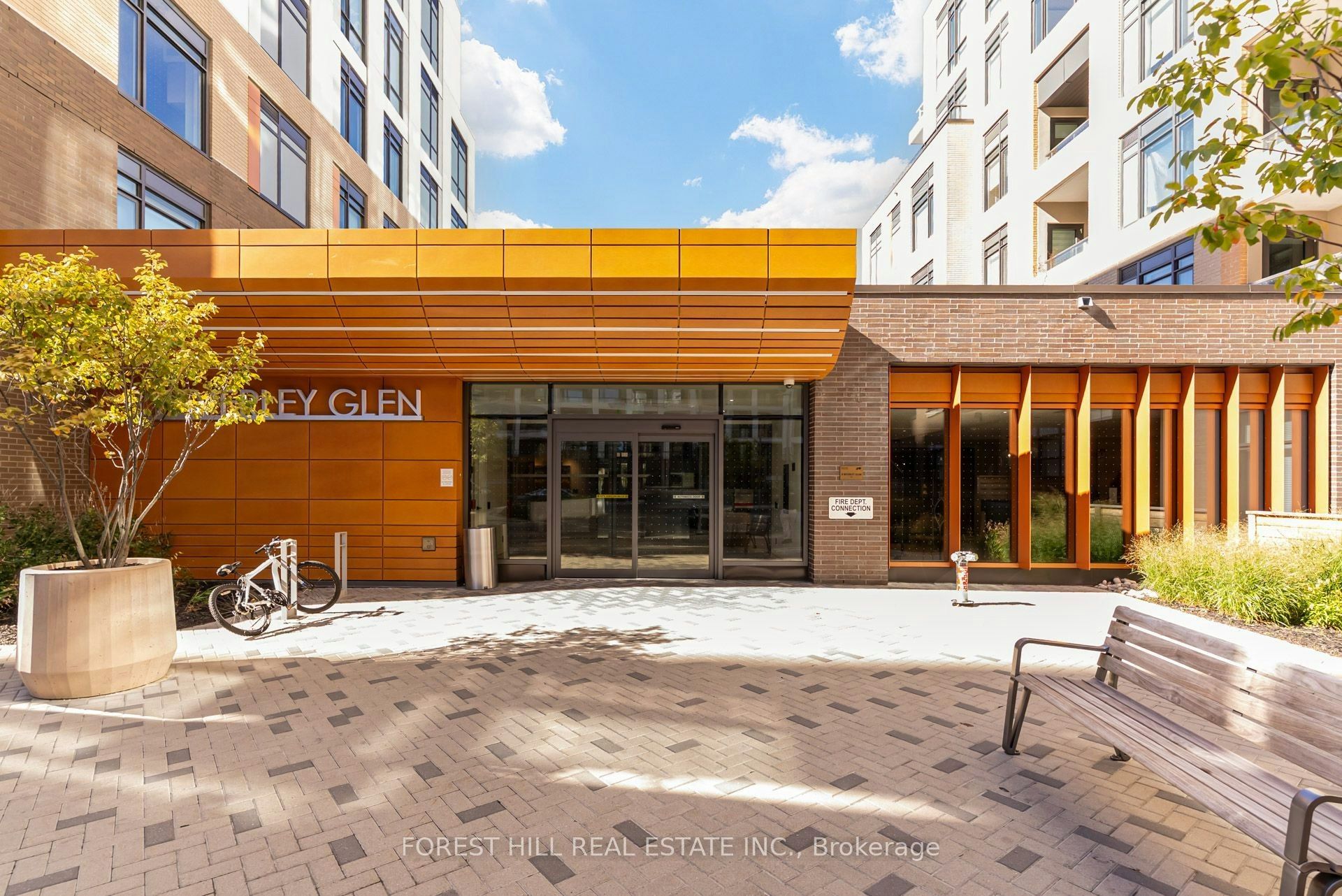 217-8 Beverley Glen Boulevard, Vaughan, ON, L4J 0L5 - 4