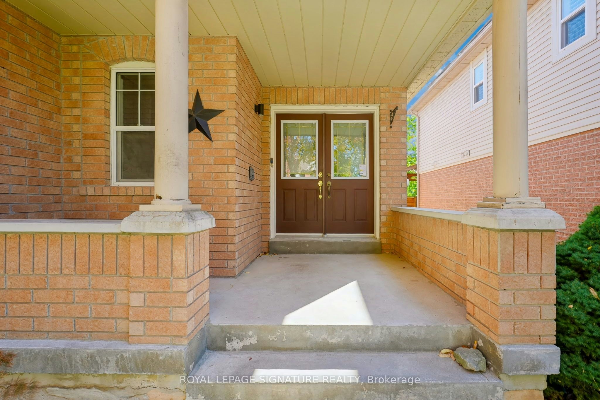 63 Woodroof Crescent, Aurora, ON, L4G 7H4 - 5