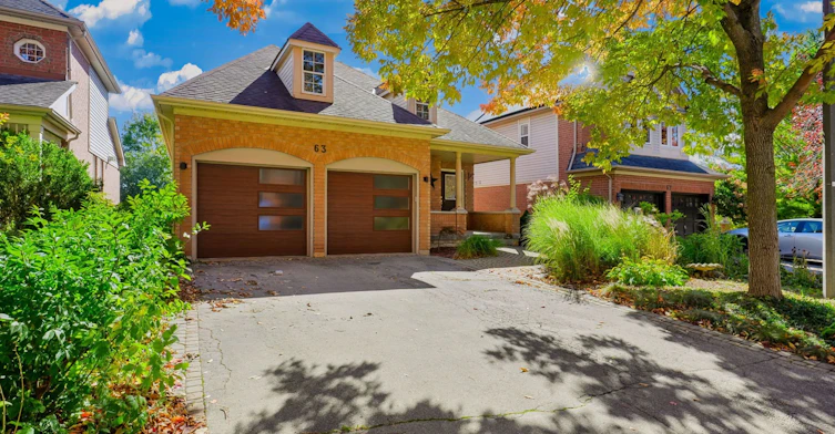 63 Woodroof Crescent, Aurora, ON, L4G 7H4 - 3