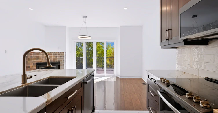 63 Woodroof Crescent, Aurora, ON, L4G 7H4 - 18