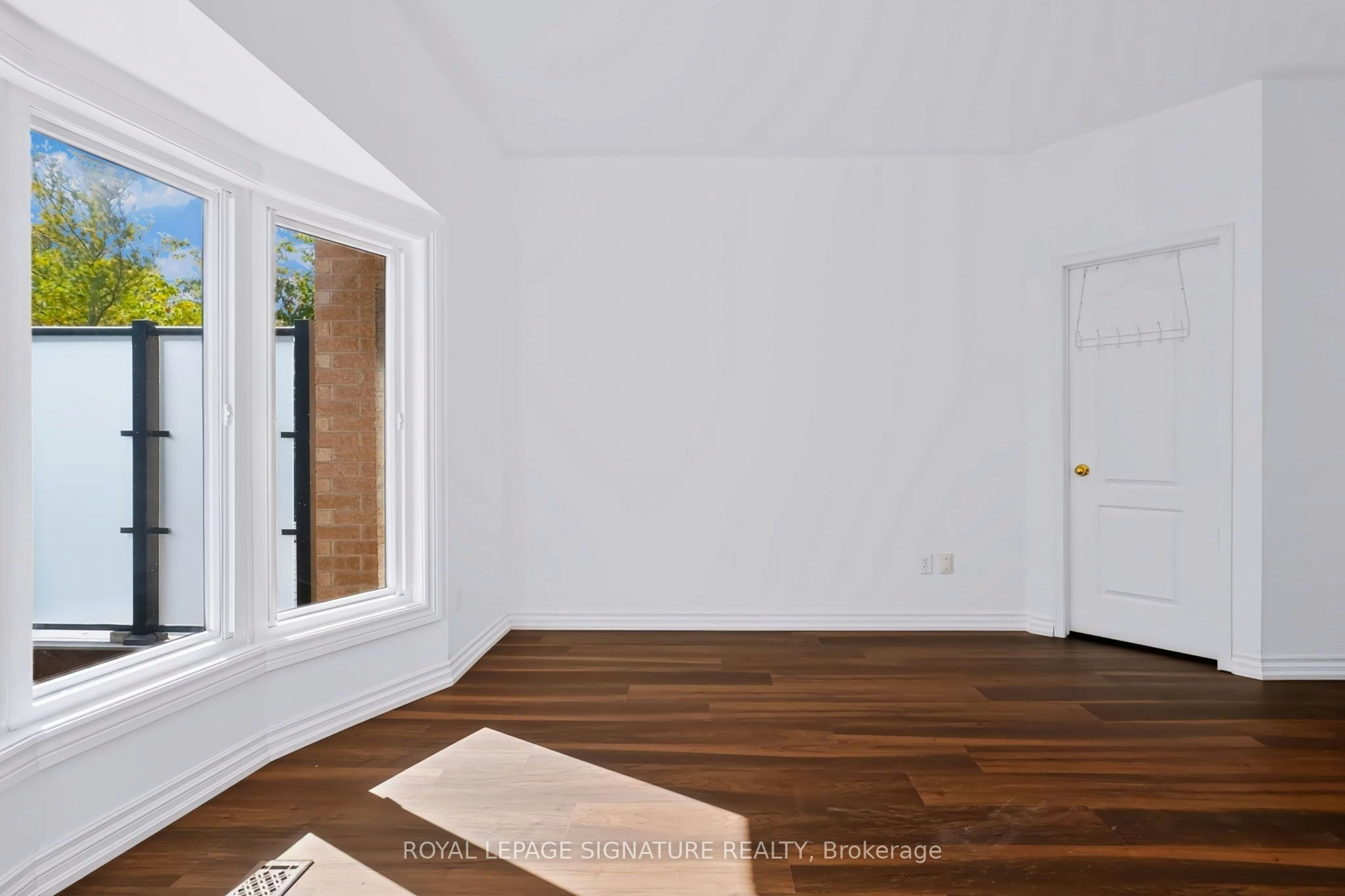 63 Woodroof Crescent, Aurora, ON, L4G 7H4 - 27