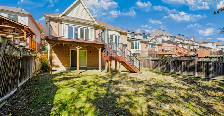 63 Woodroof Crescent, Aurora, ON, L4G 7H4 - 37