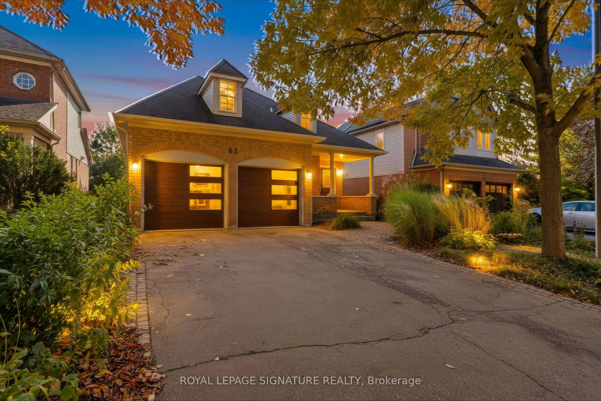 63 Woodroof Crescent, Aurora, ON, L4G 7H4