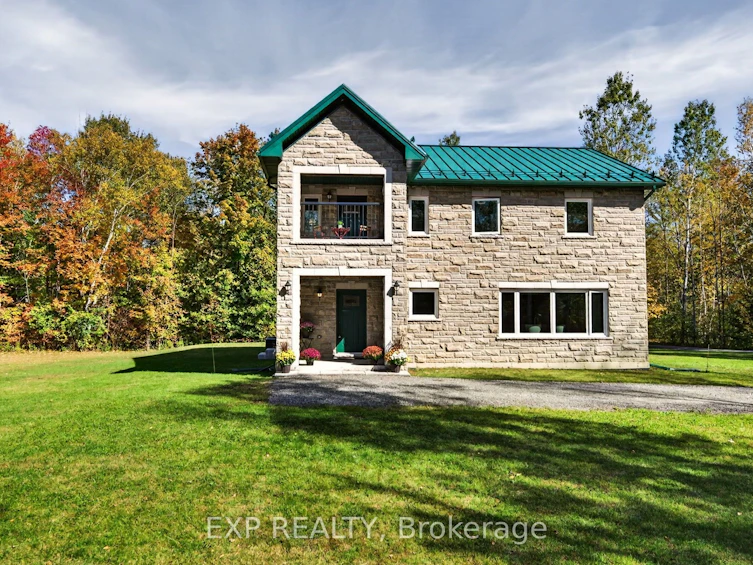 9525 Old Homestead Road, Georgina, ON, L0E 1N0