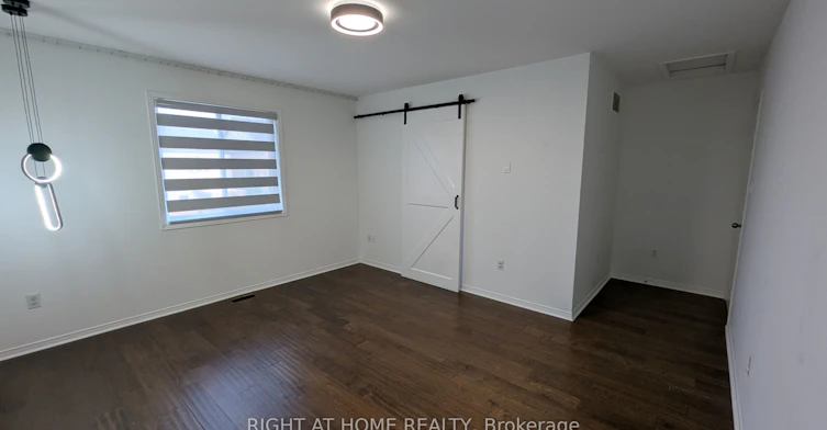 MAIN & UPPER-5 Faris Street, Bradford West Gwillimbury, ON, L3Z 0C6 - 24